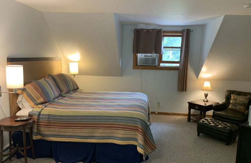 Maple Lane Resort (Maple Lane Motel) - Web Site Photo (newer photo)